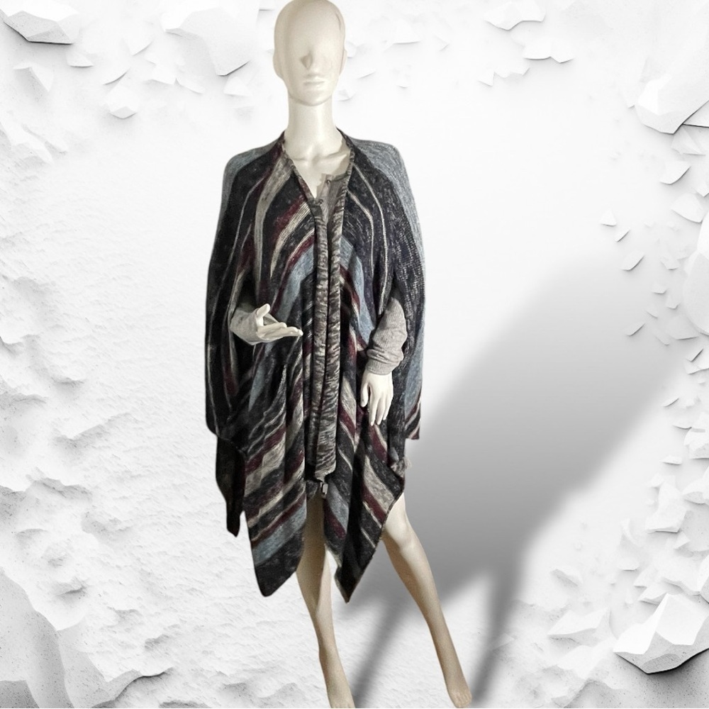 Free People The Big Trail Asymmetrical Poncho Cardigan Sweater Poncho Size Small - Picture 3 of 16